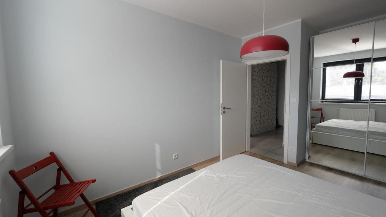 Air-Conditioned, 2 Room Apartment With Terrace Bratislava Exterior foto